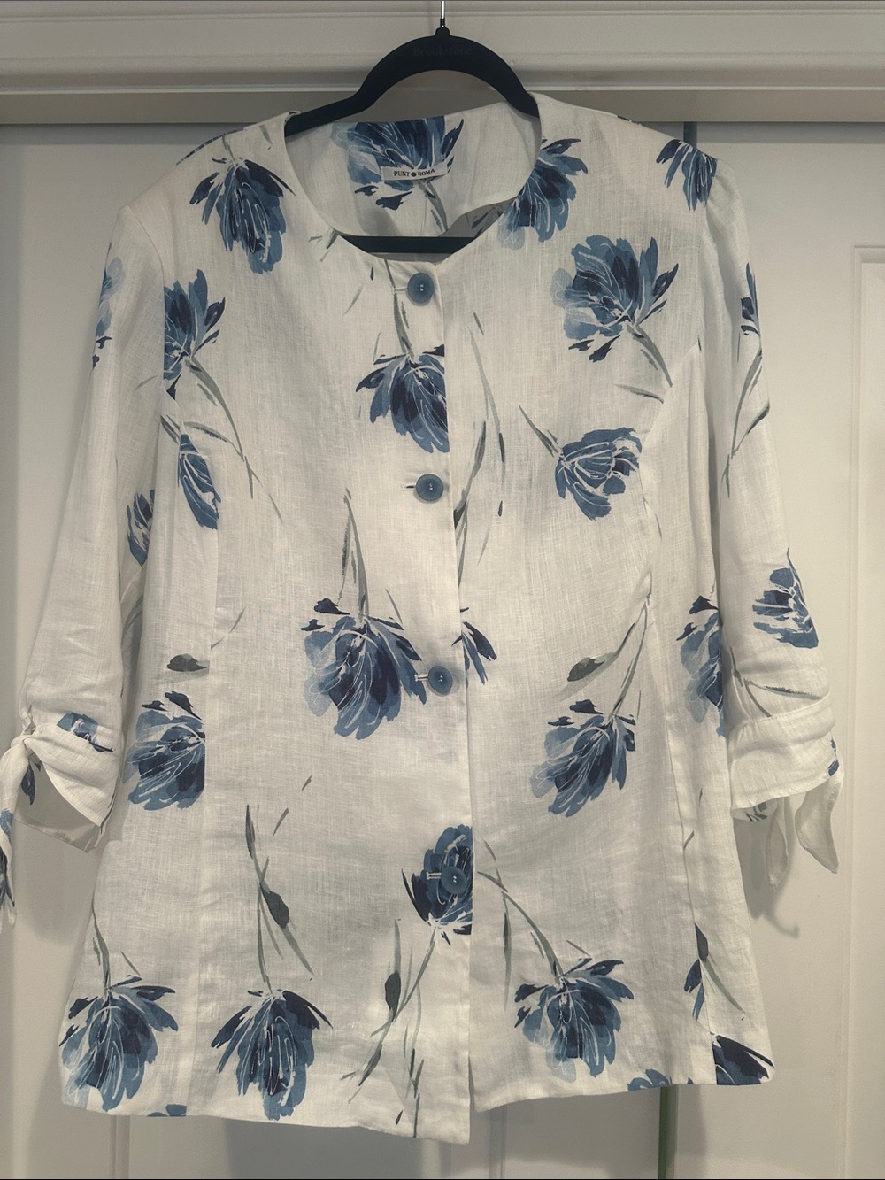 Blue Floral Button-Front Linen Shirt - White & Blue